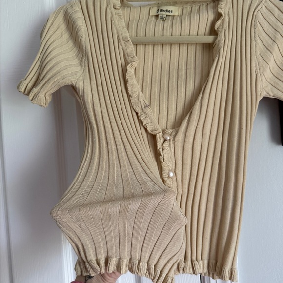 Birdies Cream Ribbed Ruffle Blouse - Picture 3 of 3